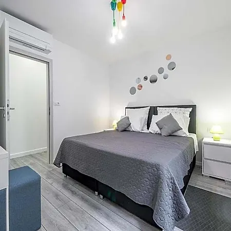 Apartment Family Nest *